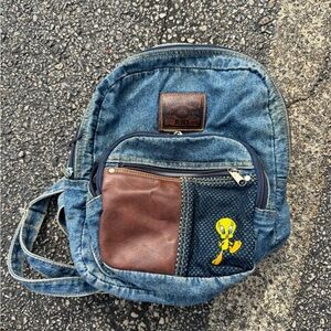 Vintage 90s Looney Tunes Tweety Backpack